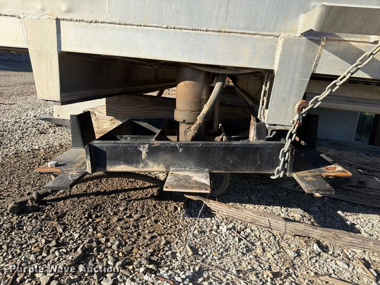 image for item FP3156 2009 Thiele Titan dump bed