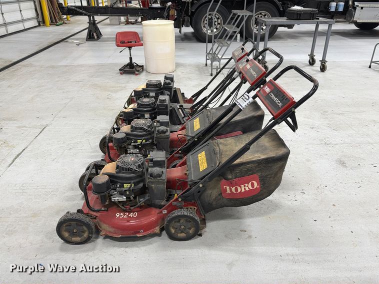 image for item FP3167 (4) Toro push mowers