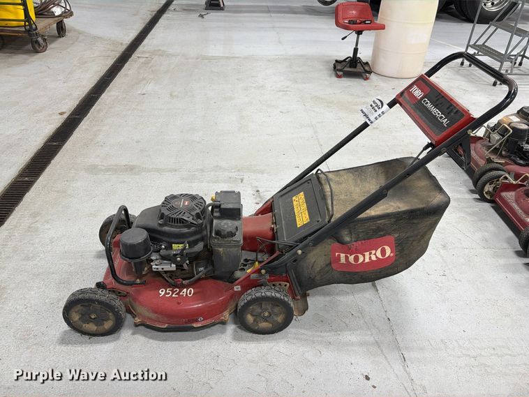 image for item FP3167 (4) Toro push mowers