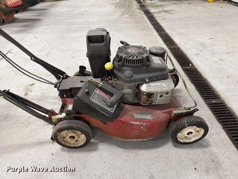 image for item FP3167 (4) Toro push mowers