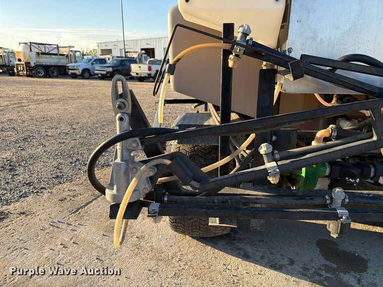 image for item FP3171 2002 Cushman Turf Truckster turf sprayer