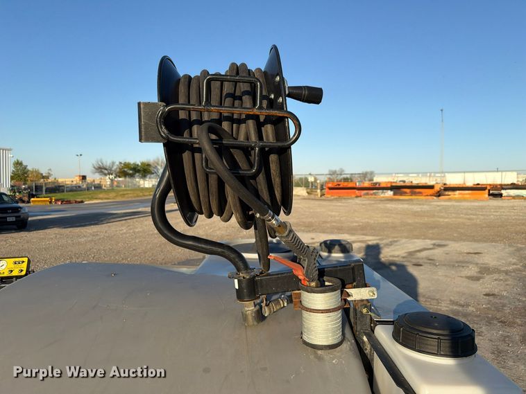 image for item FP3171 2002 Cushman Turf Truckster turf sprayer