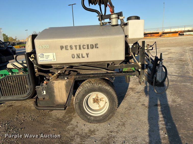 image for item FP3171 2002 Cushman Turf Truckster turf sprayer