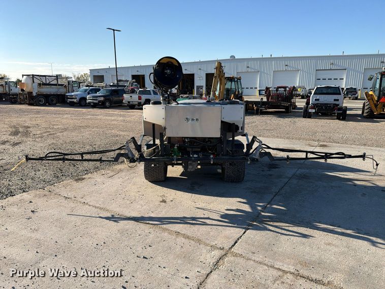 image for item FP3171 2002 Cushman Turf Truckster turf sprayer