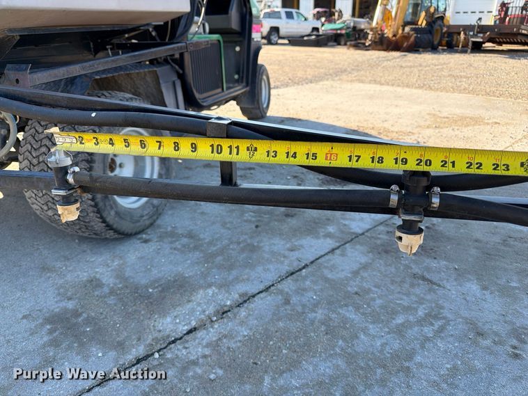 image for item FP3171 2002 Cushman Turf Truckster turf sprayer