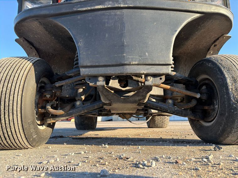 image for item FP3171 2002 Cushman Turf Truckster turf sprayer
