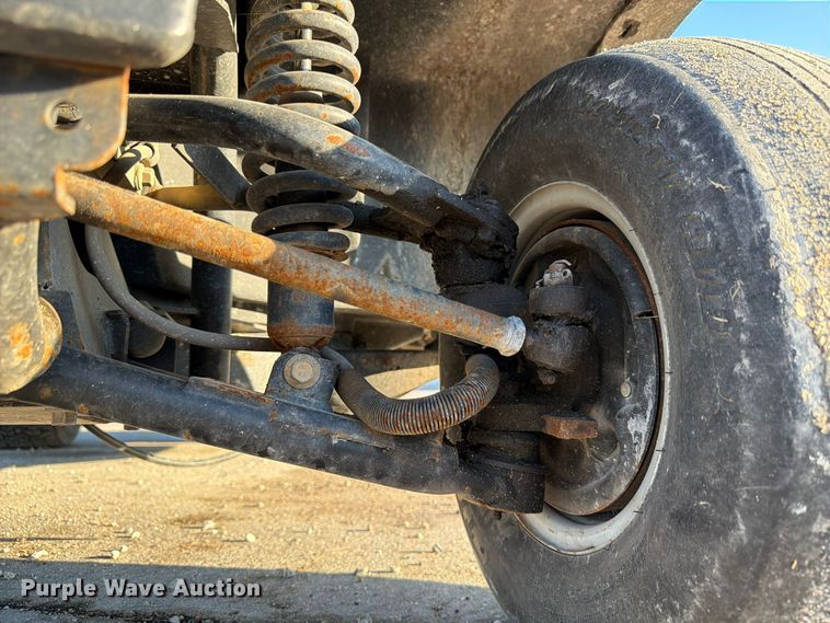 image for item FP3171 2002 Cushman Turf Truckster turf sprayer