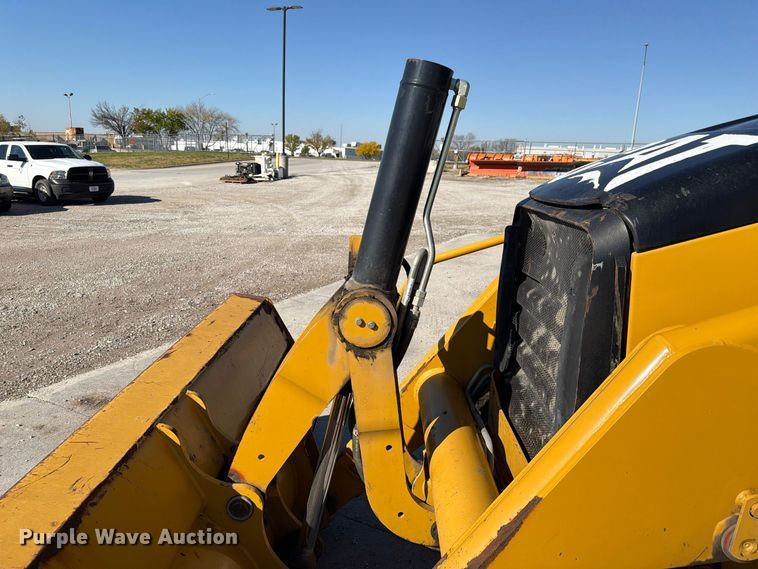 image for item FP3176 2007 Caterpillar 430E backhoe