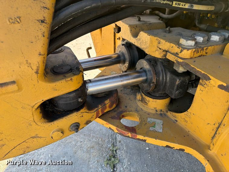 image for item FP3176 2007 Caterpillar 430E backhoe