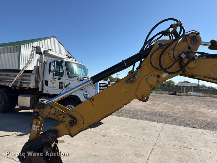 image for item FP3176 2007 Caterpillar 430E backhoe