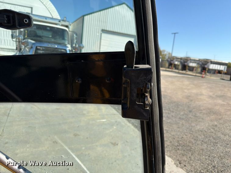 image for item FP3176 2007 Caterpillar 430E backhoe