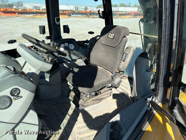 image for item FP3176 2007 Caterpillar 430E backhoe