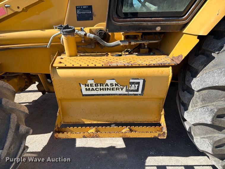 image for item FP3177 2003 Caterpillar 430D backhoe