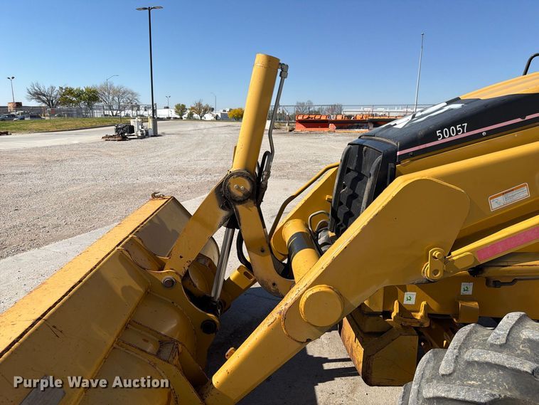 image for item FP3177 2003 Caterpillar 430D backhoe