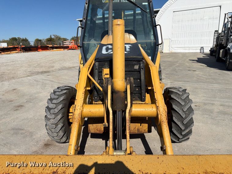 image for item FP3177 2003 Caterpillar 430D backhoe