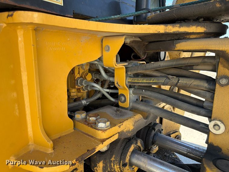 image for item FP3177 2003 Caterpillar 430D backhoe