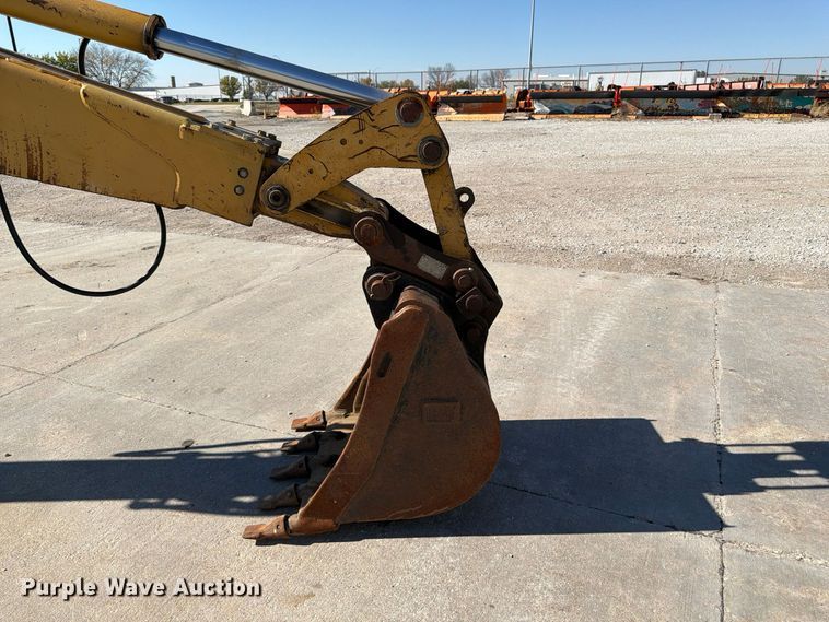 image for item FP3177 2003 Caterpillar 430D backhoe