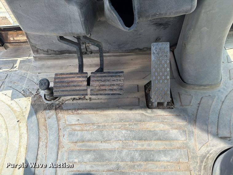 image for item FP3177 2003 Caterpillar 430D backhoe