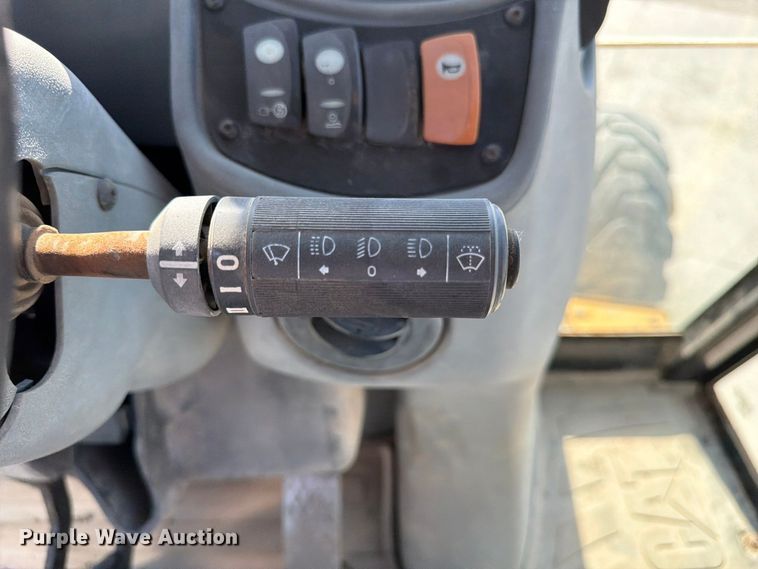 image for item FP3177 2003 Caterpillar 430D backhoe