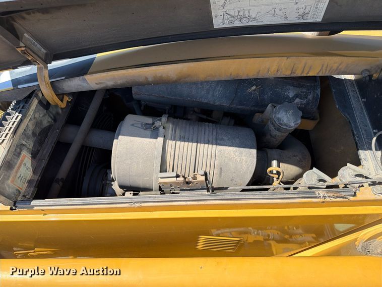 image for item FP3177 2003 Caterpillar 430D backhoe