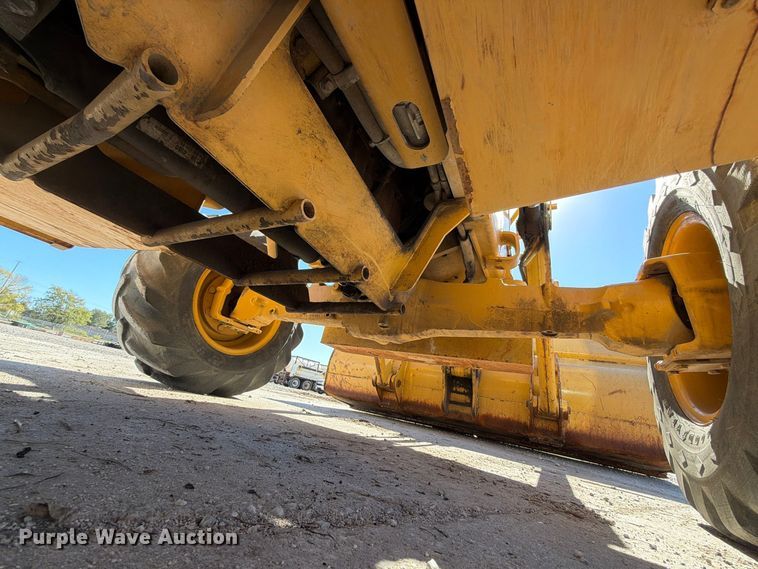 image for item FP3177 2003 Caterpillar 430D backhoe
