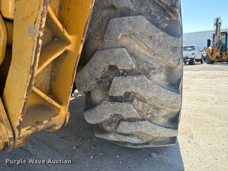 image for item FP3177 2003 Caterpillar 430D backhoe