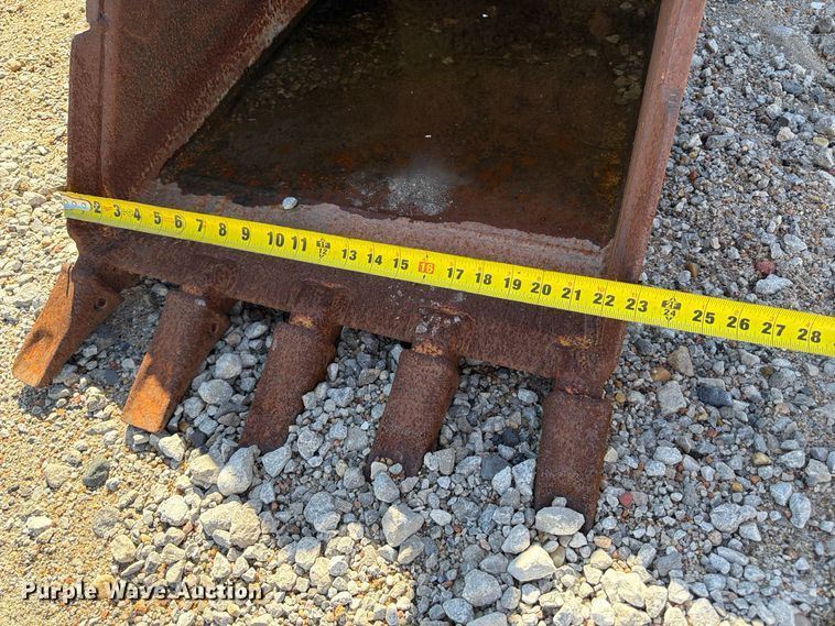 image for item FP3177 2003 Caterpillar 430D backhoe