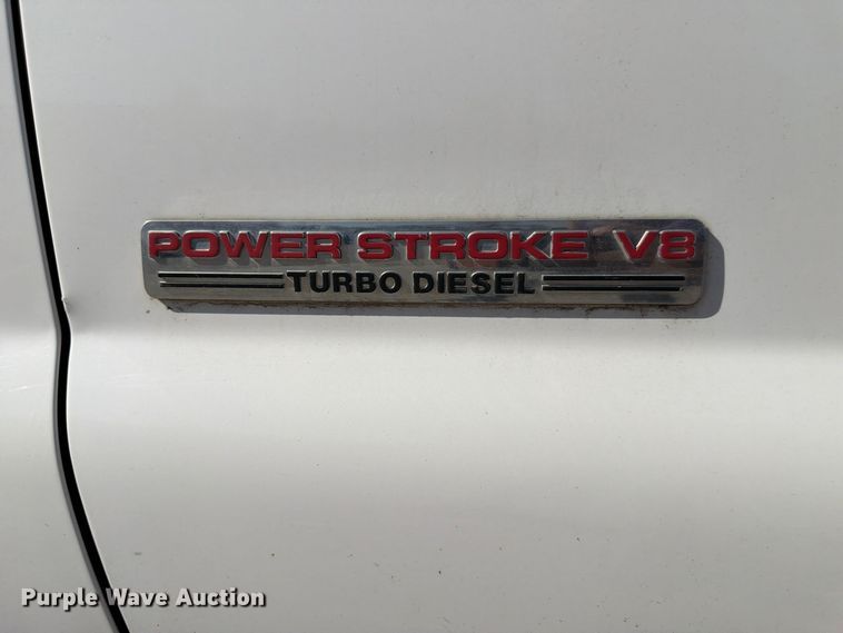 image for item FP3178 2003 Ford F-550 dump truck