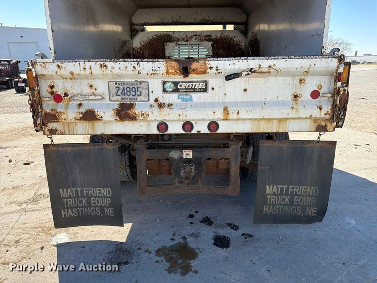 image for item FP3178 2003 Ford F-550 dump truck