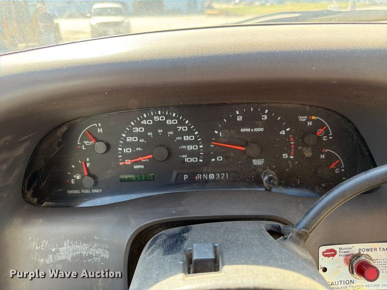 image for item FP3178 2003 Ford F-550 dump truck