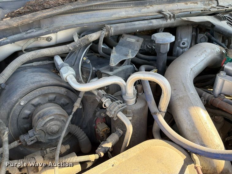 image for item FP3178 2003 Ford F-550 dump truck