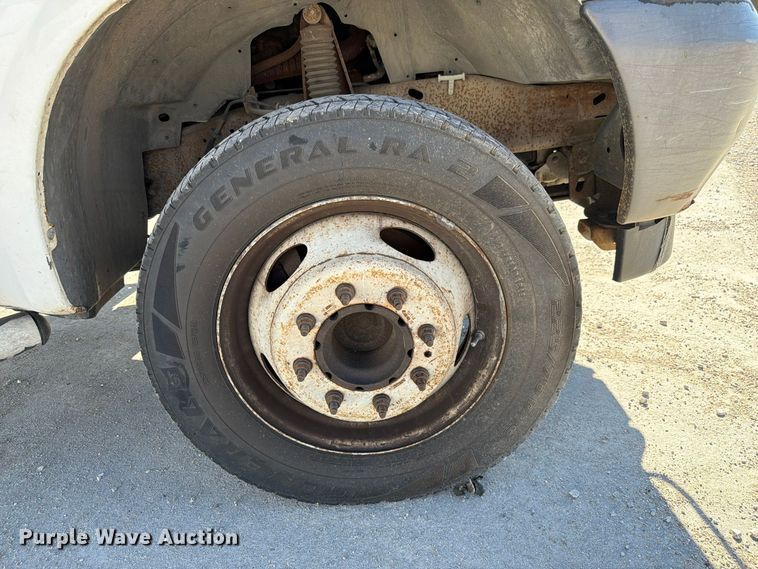 image for item FP3178 2003 Ford F-550 dump truck
