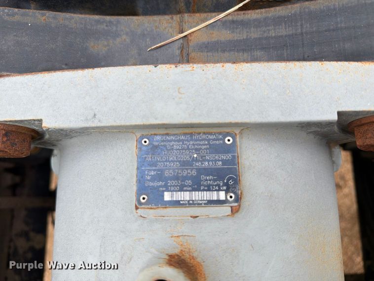 image for item FP3500 2004 International 4400 tank truck