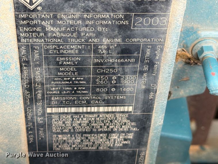 image for item FP3500 2004 International 4400 tank truck