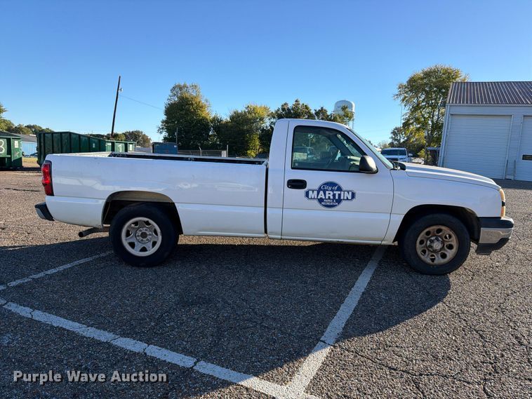 image for item FP3503 2006 Chevrolet Silverado 1500 pickup truck