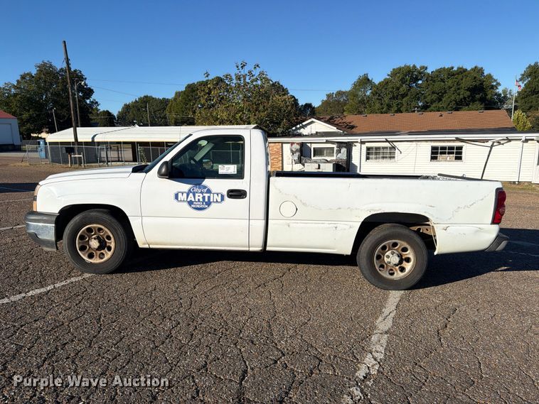 image for item FP3503 2006 Chevrolet Silverado 1500 pickup truck