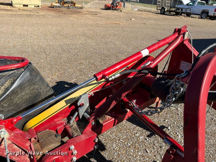 image for item FP3512 New Holland HM235 disc mower