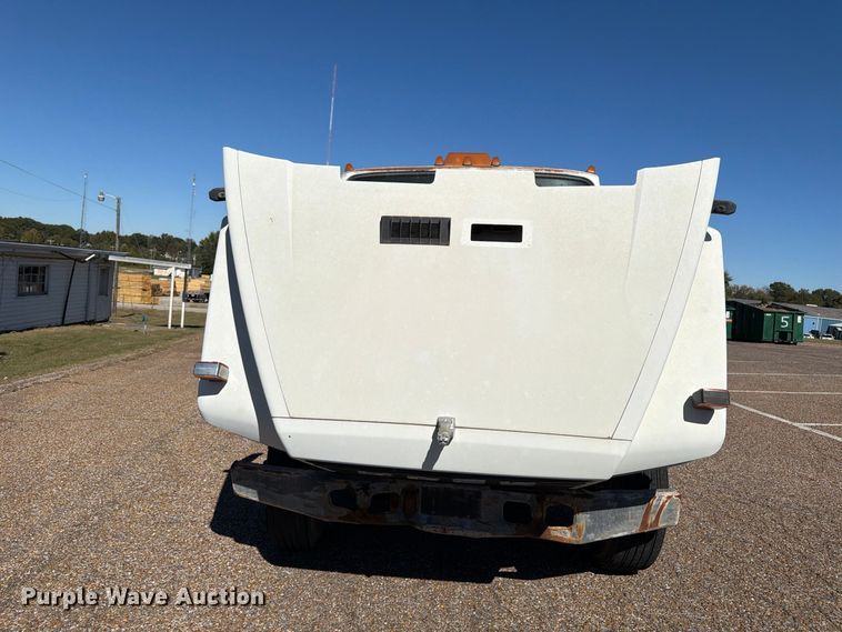 image for item FP3514 1989 Mack CS flatbed truck