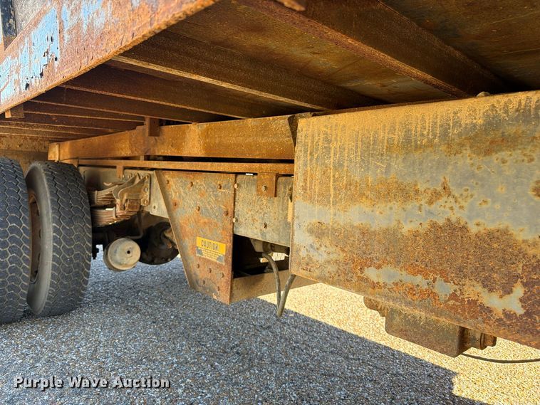 image for item FP3514 1989 Mack CS flatbed truck