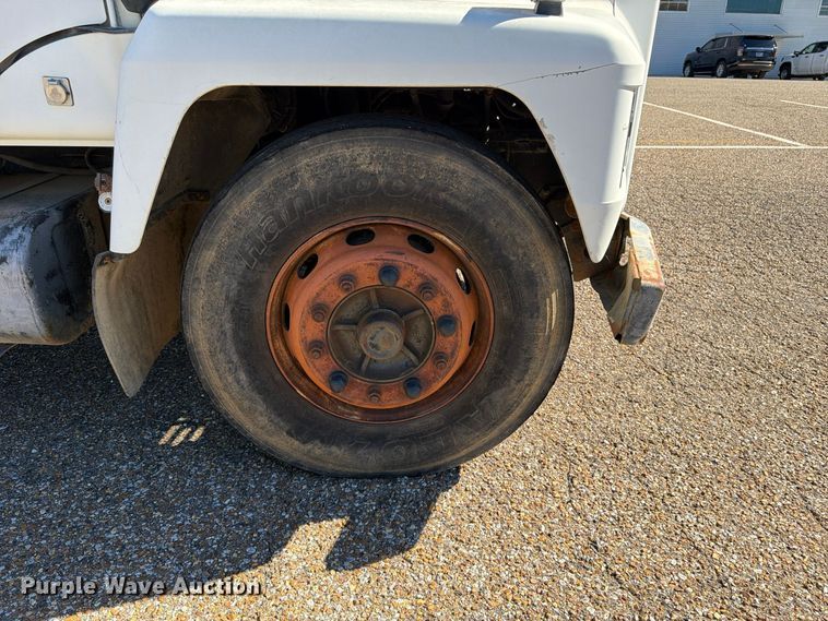 image for item FP3514 1989 Mack CS flatbed truck