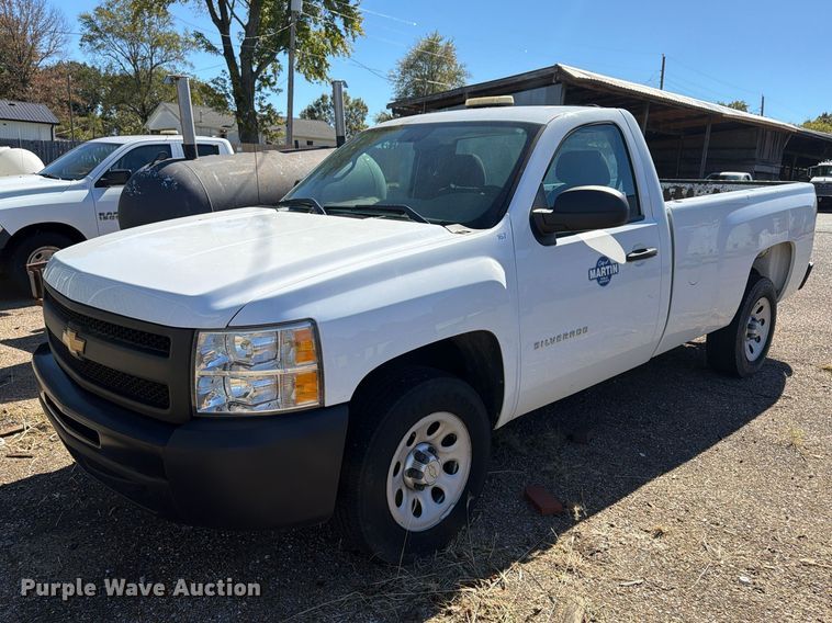 image for item FP3515 2013 Chevrolet Silverado 1500 pickup truck