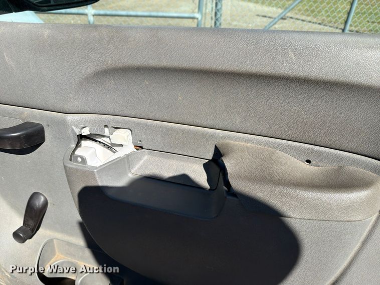 image for item FP3515 2013 Chevrolet Silverado 1500 pickup truck