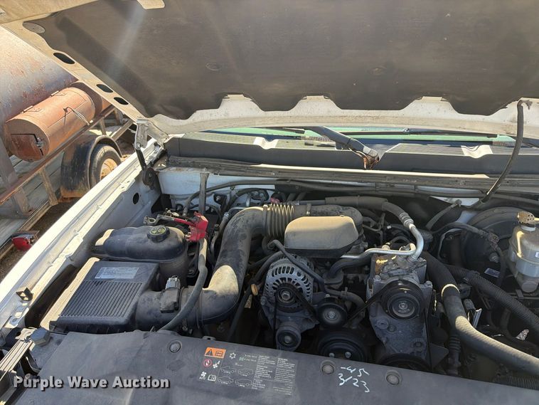 image for item FP3515 2013 Chevrolet Silverado 1500 pickup truck