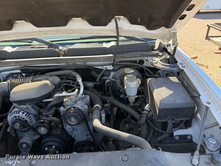 image for item FP3515 2013 Chevrolet Silverado 1500 pickup truck
