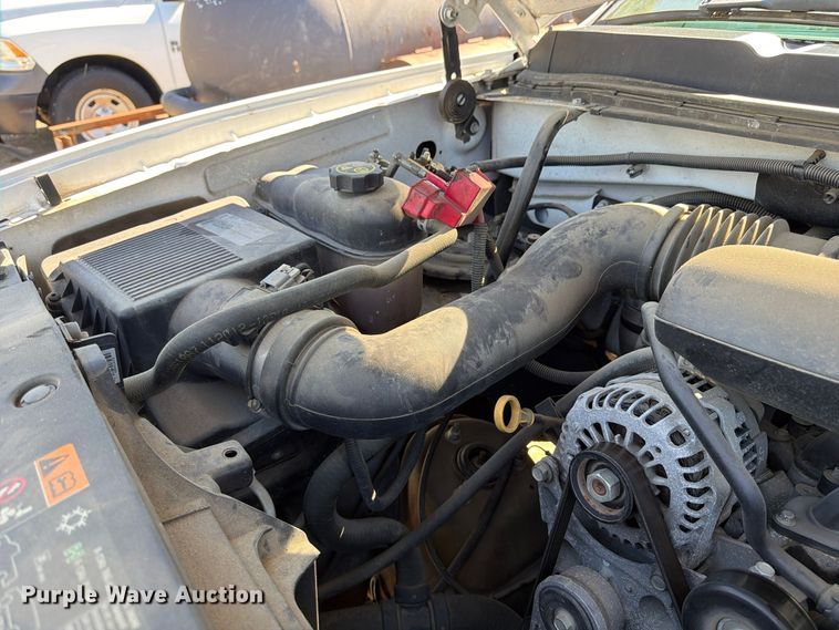 image for item FP3515 2013 Chevrolet Silverado 1500 pickup truck
