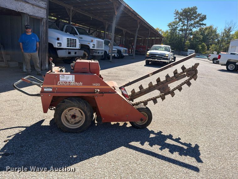 image for item FP3516 Ditch Witch 1420 trencher
