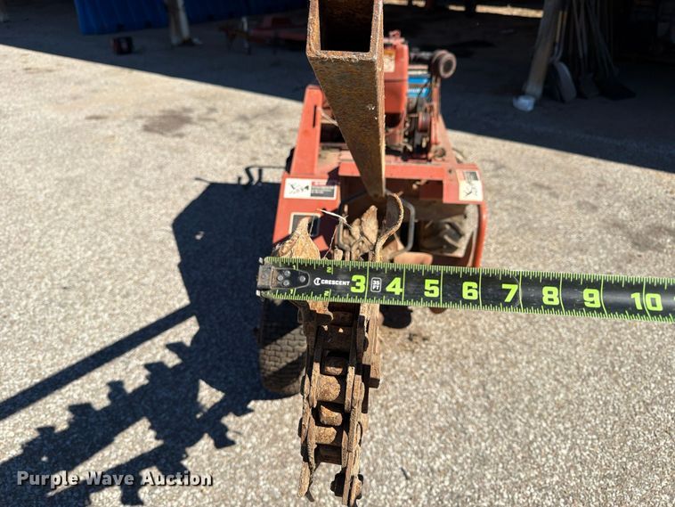 image for item FP3516 Ditch Witch 1420 trencher