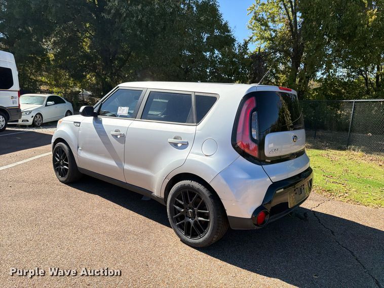 image for item FP3525 2016 KIA Soul SUV