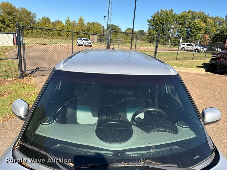 image for item FP3525 2016 KIA Soul SUV