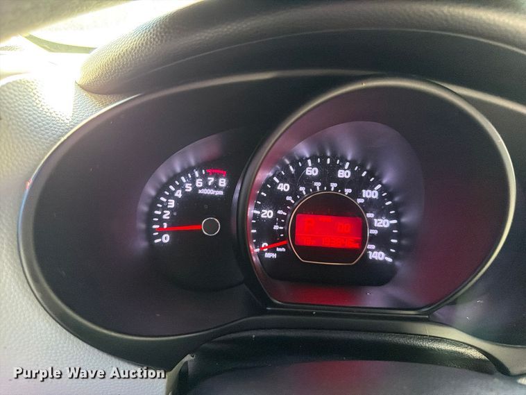 image for item FP3525 2016 KIA Soul SUV
